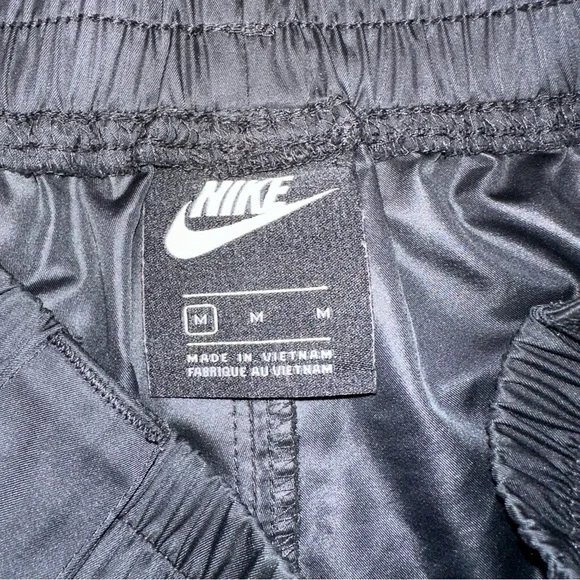Nike Black Wind Pant Jogger Size Medium - Picture 9 of 13